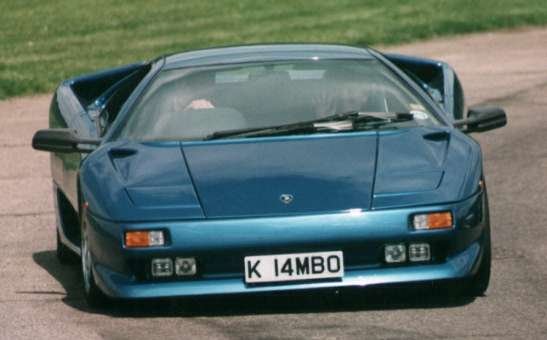 diablo_2wd.jpg (24572 bytes)