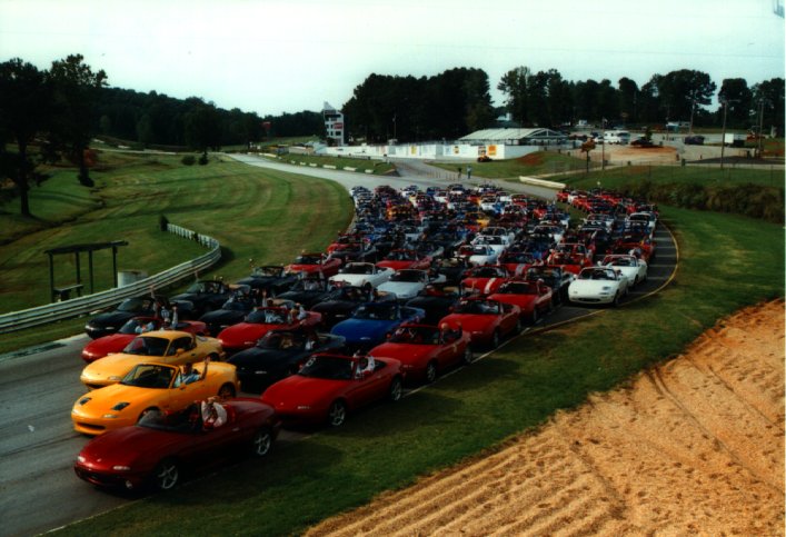 miata.jpg (80002 bytes)
